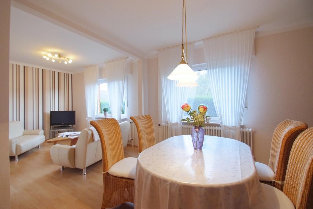 Stoevchen Cafe Hotel Papenburg Phòng bức ảnh