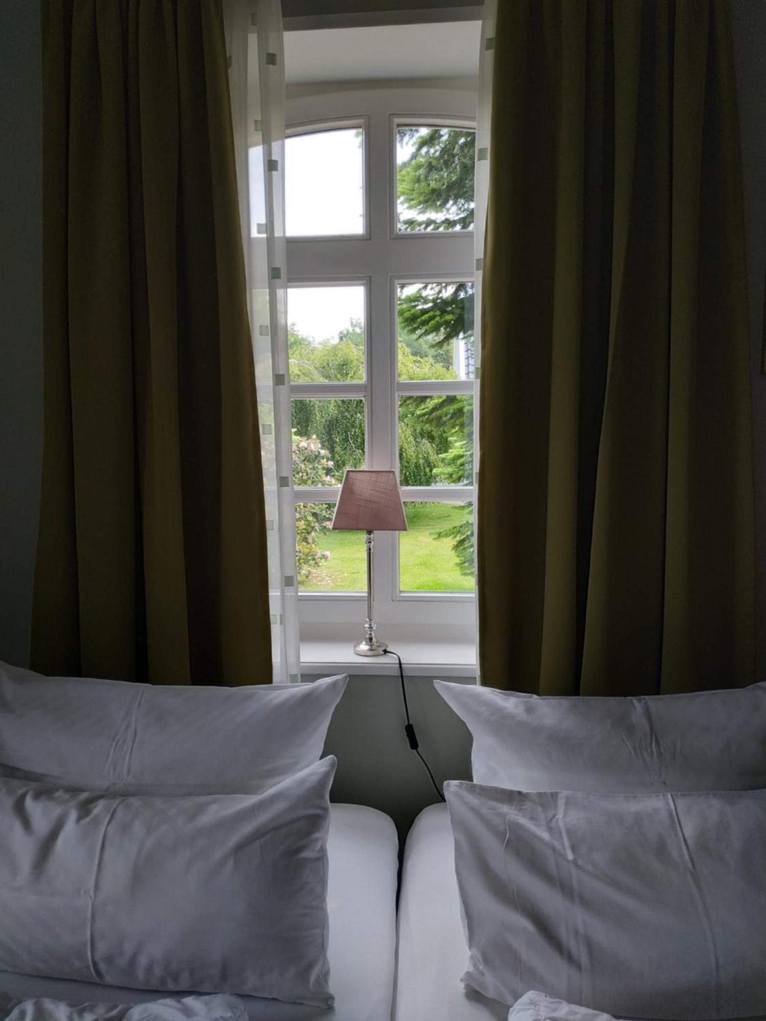 Stoevchen Cafe Hotel Papenburg Phòng bức ảnh